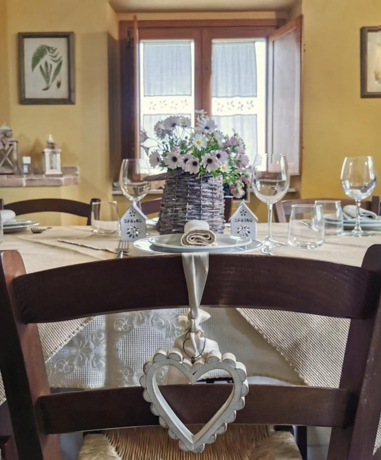 Borgo Santa Lucia Villa Кропани Екстериор снимка