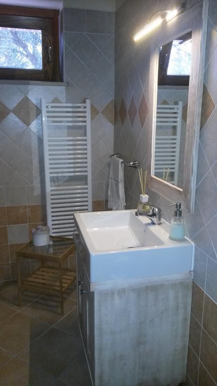 Borgo Santa Lucia Villa Кропани Екстериор снимка