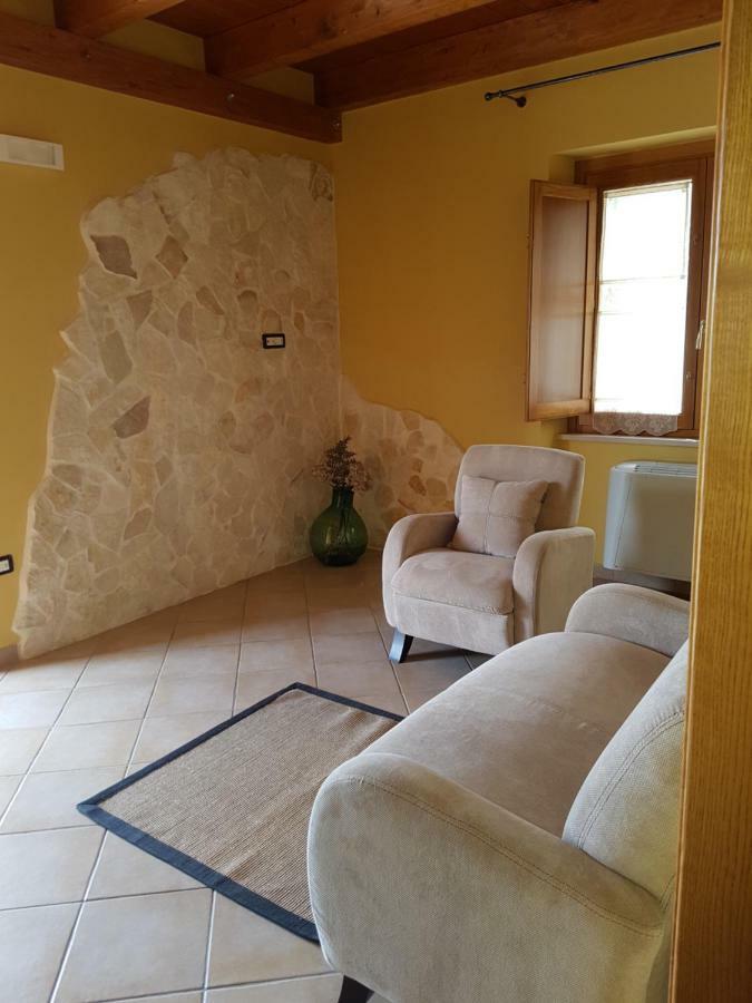 Borgo Santa Lucia Villa Кропани Екстериор снимка